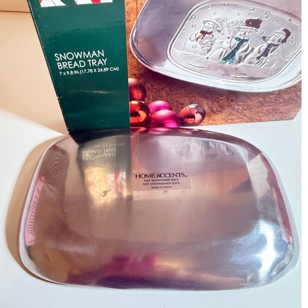 Holiday Home Accents 7x10 in. Silver Serving Tray with Christmas Theme - Snowmen - Picture 5 of 7
